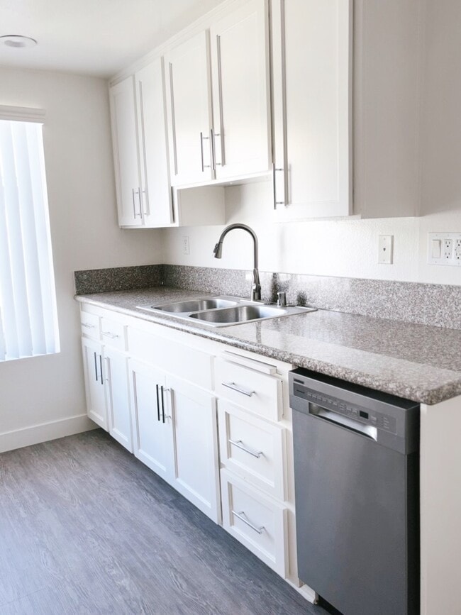 Foto del edificio - Stoneridge Apartments