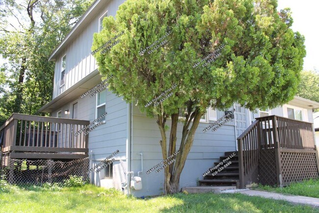 Foto del edificio - 3311 Freeman Ave