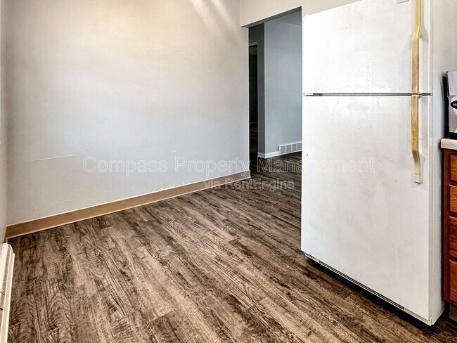Foto del edificio - 2713 S Burdick St