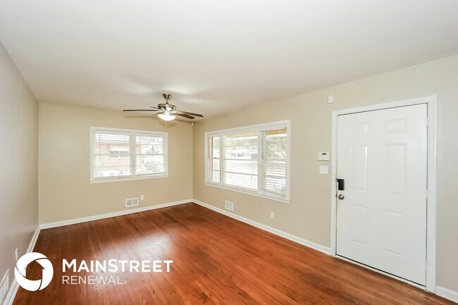 Foto del edificio - 1794 Broadwell St SW