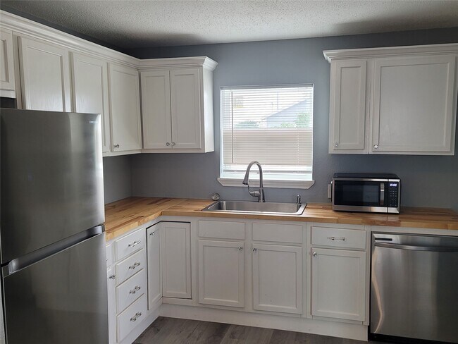 Foto del edificio - 5211 Ave S