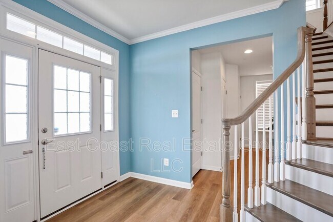 Building Photo - 10238 Rashti Ct