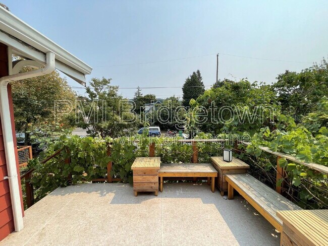Foto del edificio - 1531 SE 48th Av