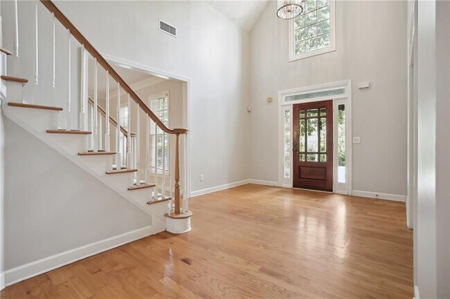 Building Photo - 12250 Broadleaf Ln