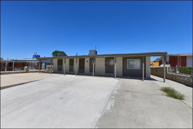 Foto del edificio - Available now!