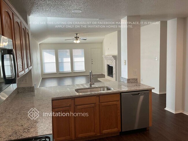 Foto del edificio - 2817 Goldfinch Dr