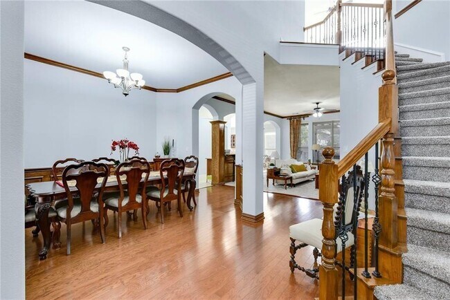 Foto del edificio - 1425 River Forest Dr