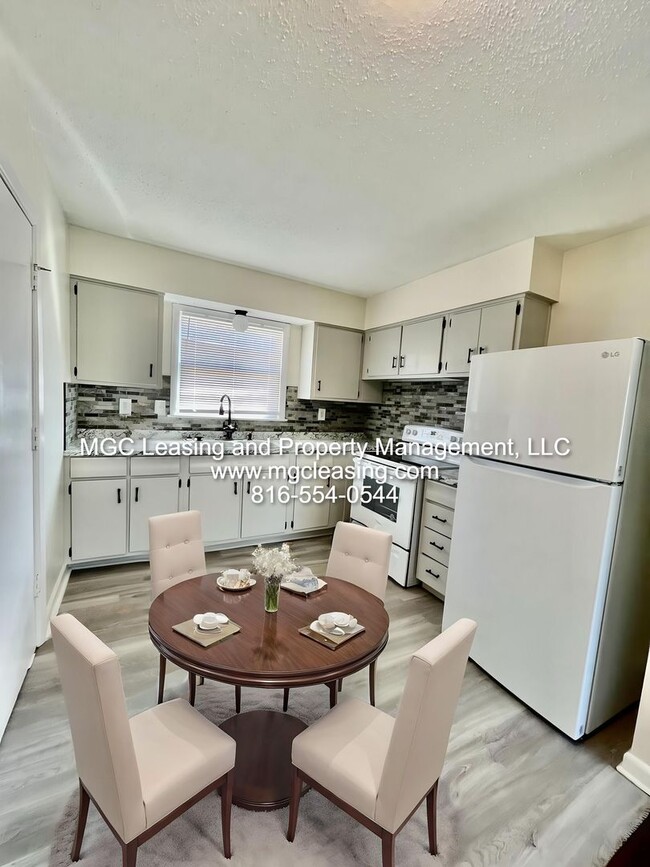 Building Photo - Leave Behind Apartment Living With This Ra...
