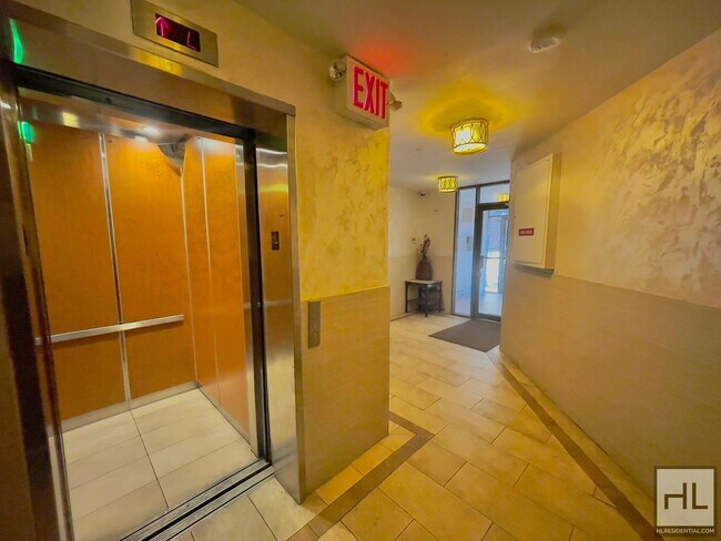 Foto del edificio - 84 Drive Briarwood!