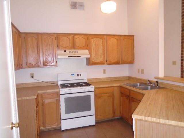 Foto del edificio - 4126 Tarpon Ln