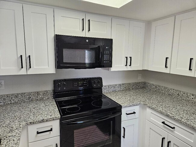 Foto del edificio - 39 Piney Branch Way