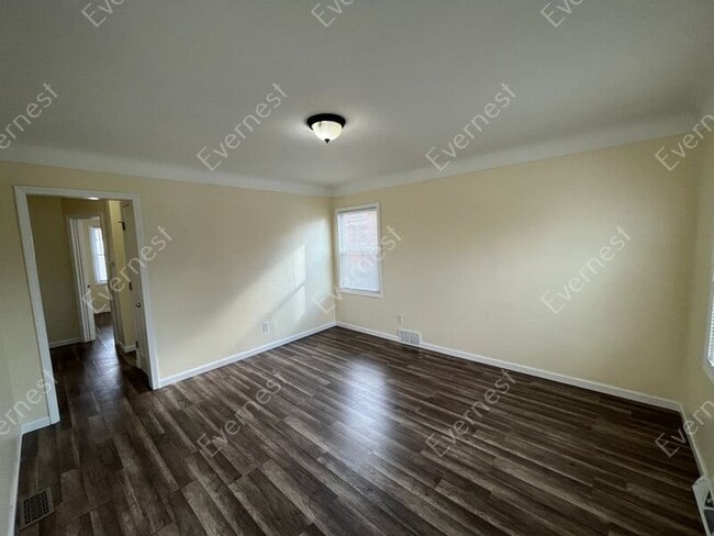 Building Photo - 20440 Gallagher St