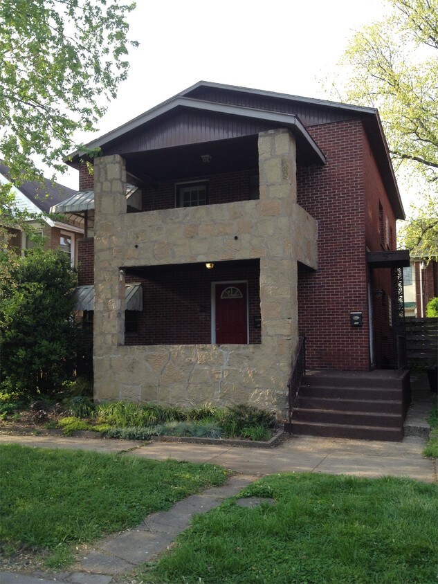 Primary Photo - 946 12th Ave