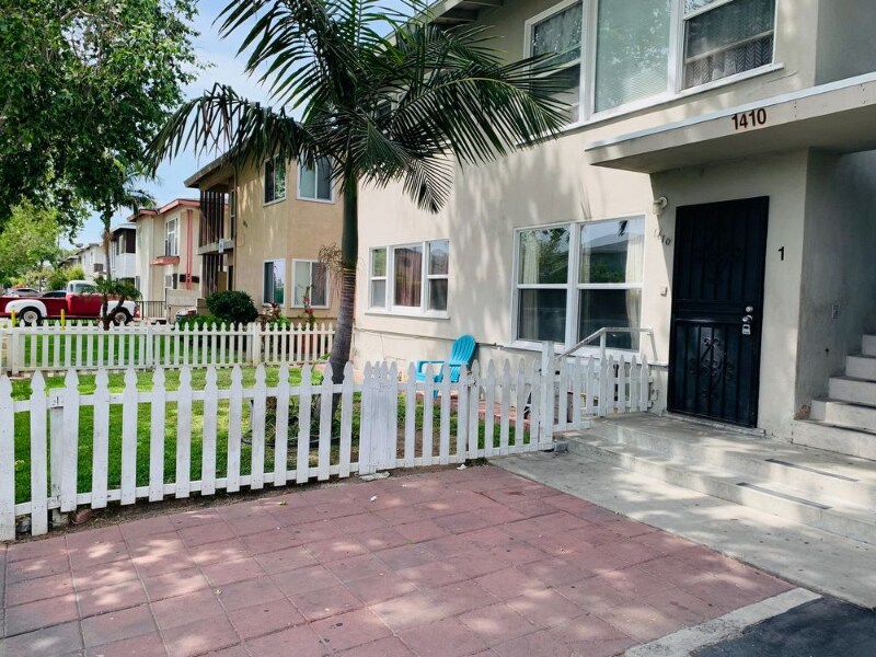 Foto principal - 1410 S Sycamore St