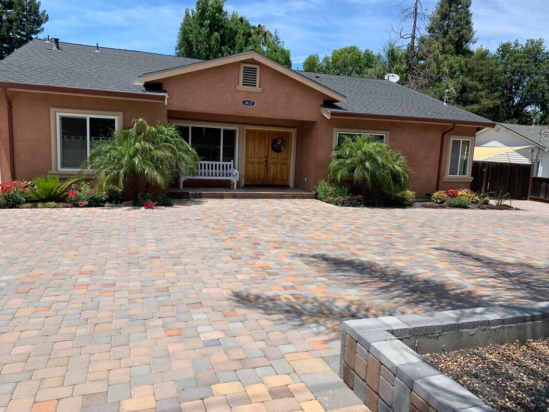 3437 Bernal Ave, Pleasanton, CA 94566 Townhome Rentals in Pleasanton