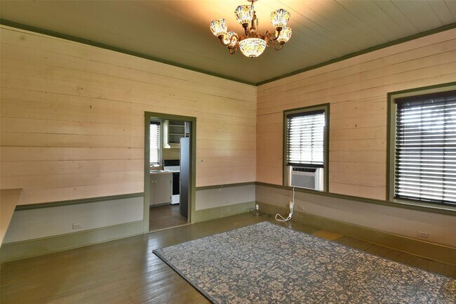 Foto del edificio - 9091 Providence St