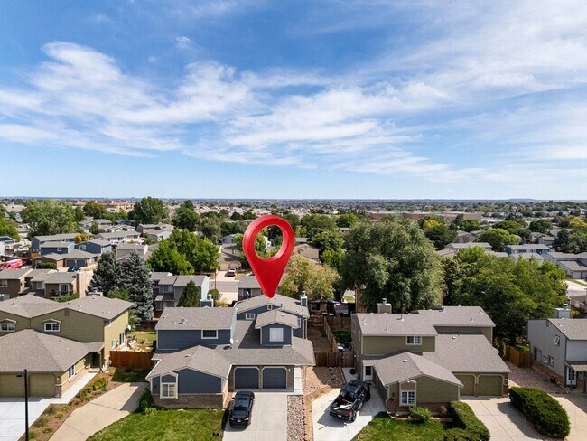 Building Photo - 3BR w/ Fenced Yard, Fireplace & Garage in Thornton