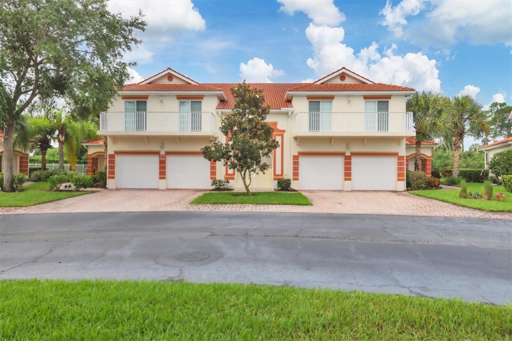 Primary Photo - 7269 Fountain Palm Cir