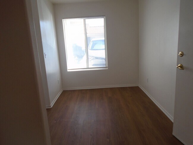 Foto del edificio - 2030 Wheelan Ct