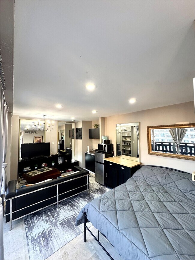 Foto del edificio - 2016 Main St