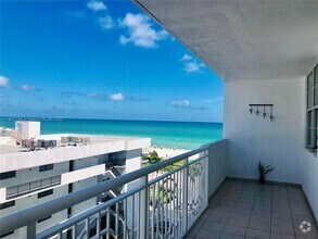Building Photo - 5825 Collins Ave