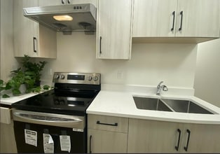 Building Photo - 7542 Lindrick Crt