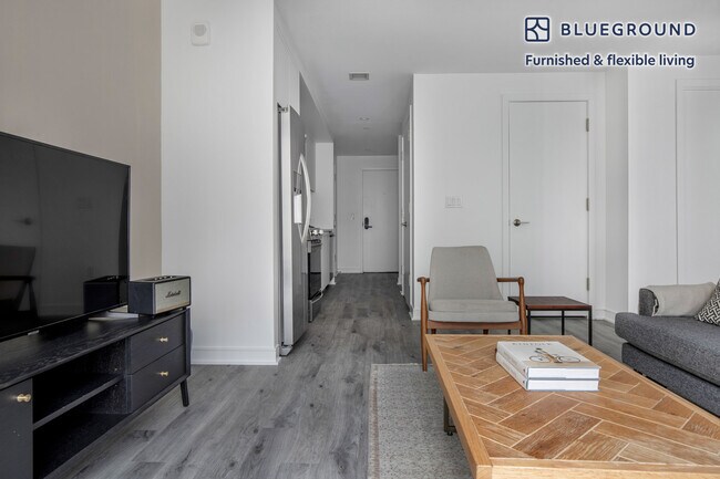 Foto del edificio - 949 1st St SE