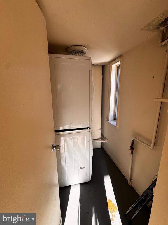 Foto del edificio - 4513 Logsdon Dr