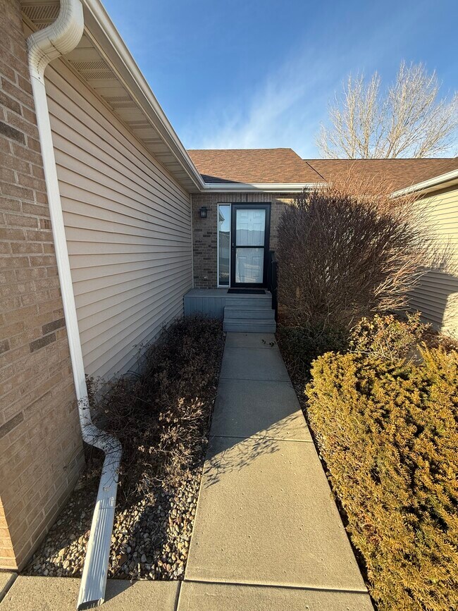 Foto del edificio - 4637 Twain St