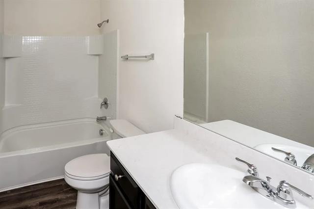Foto del edificio - 534 Crestridge Dr