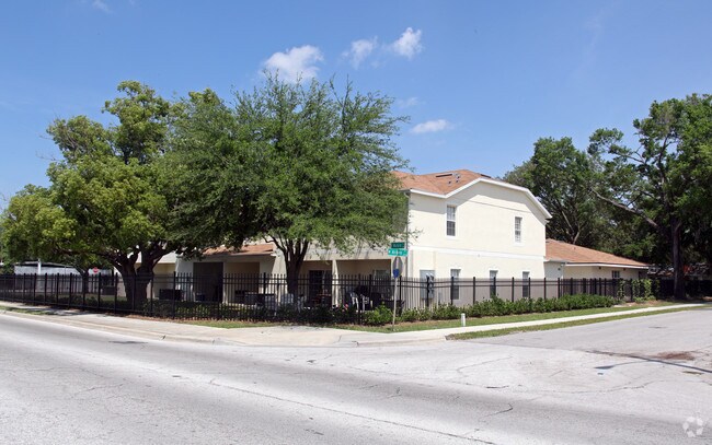 Apartments For Rent In Tampa Fl On Waters Ave Apartments For Rent In Tampa Fl On Waters Ave