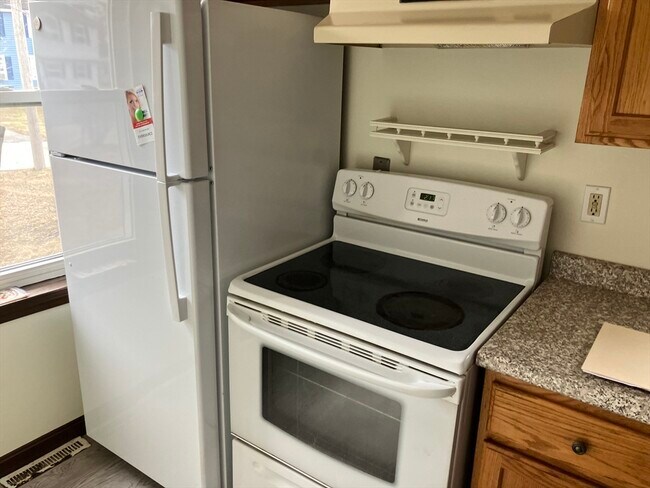 Foto del edificio - 37 Lawn St