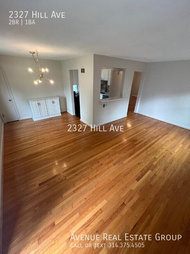 Building Photo - 2327 Hill Ave