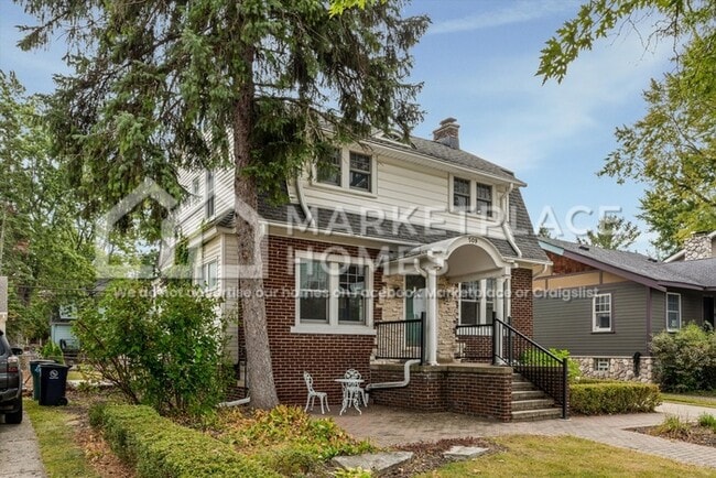 Foto del edificio - 509 S Pleasant St