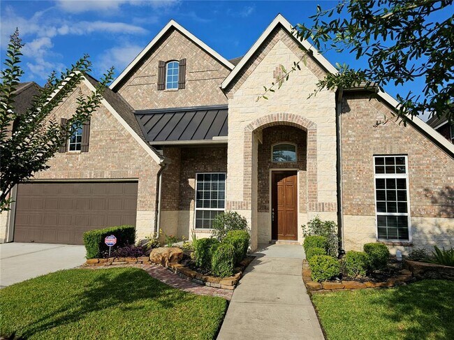 Foto del edificio - 22106 Flashing Ridge Dr