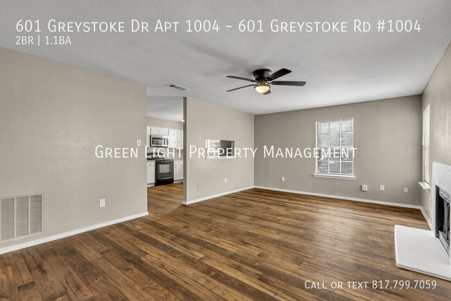 Foto del edificio - 601 Greystoke Dr