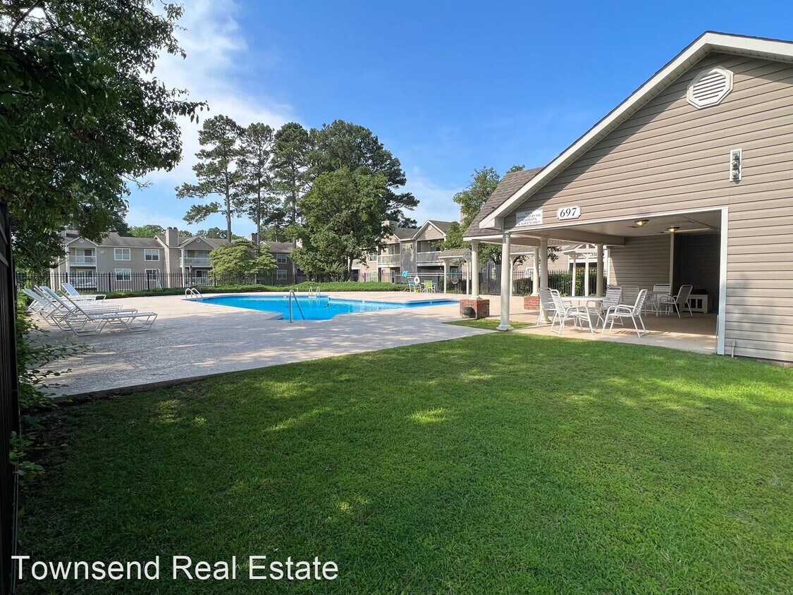 2 br, 2 bath House 6835 Bartons Landing... House Rental in