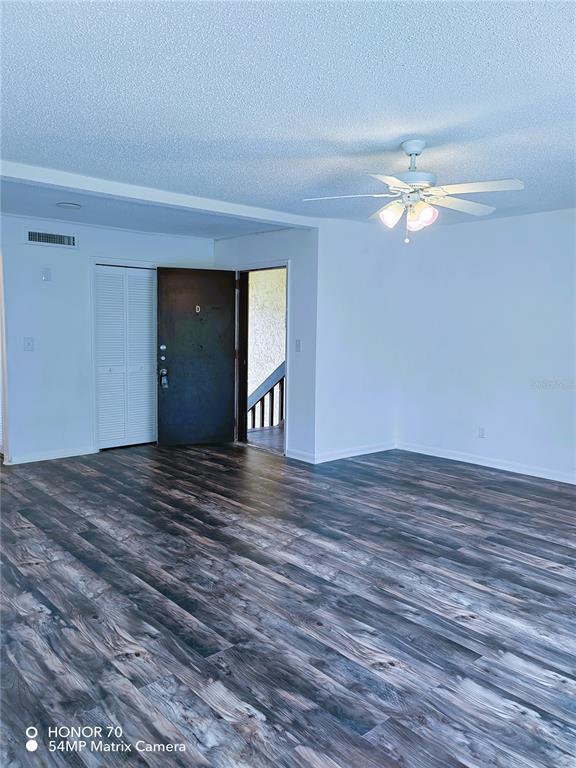 Foto del edificio - 615 N Keene Rd