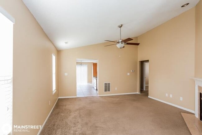 Building Photo - 3264 Blue Ash Ln, Indianapolis, IN 46239