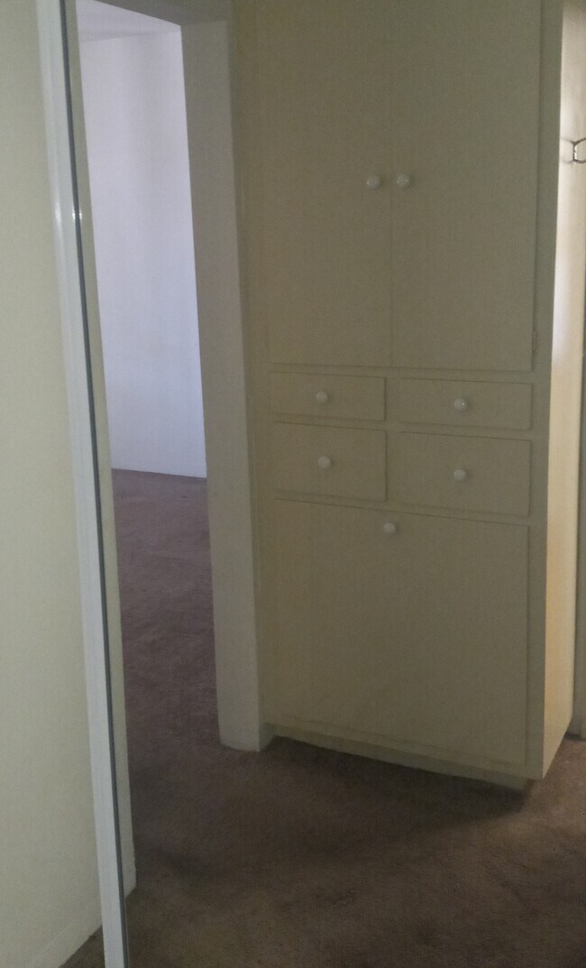 Foto del edificio - 5282 E Las Lomas St