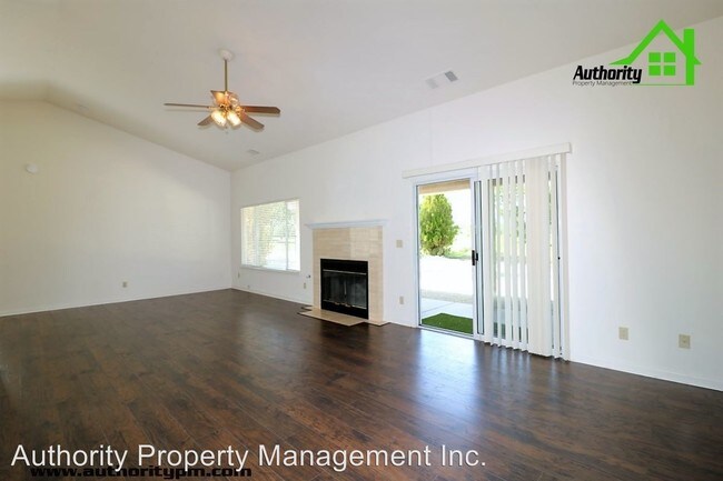 Building Photo - 3 br, 2 bath House - 22444 Golftime