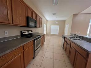 Building Photo - 9796 Portofino Dr