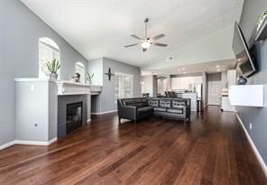 Foto del edificio - 3403 E Cedar Hollow Dr