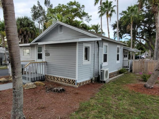 Building Photo - 255 N Tamiami Trail