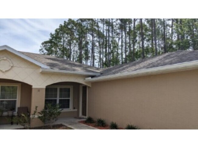Building Photo - Updated Spacious Rental Available in Palm Coast, FL