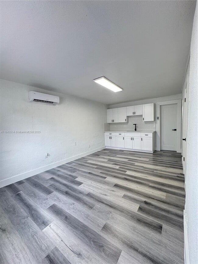Building Photo - 17645 NW 37th Ave