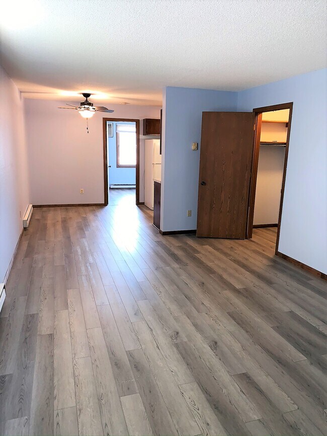 Dining room, view from living room - 1633 Christie Pl