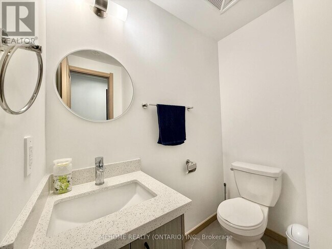 Building Photo - 3423-3423 Sheppard Ave E
