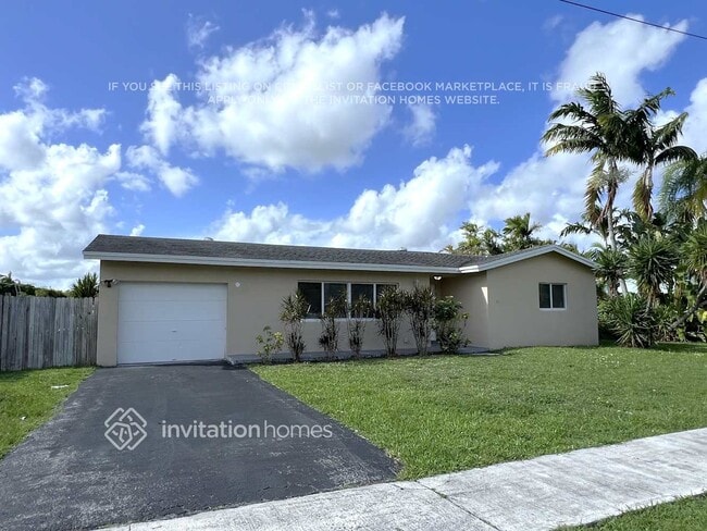 Building Photo - 6433 NW 21st Ct
