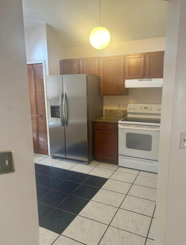 35 Grand Junction Blvd, Orlando, FL 32835 House Rental in Orlando, FL